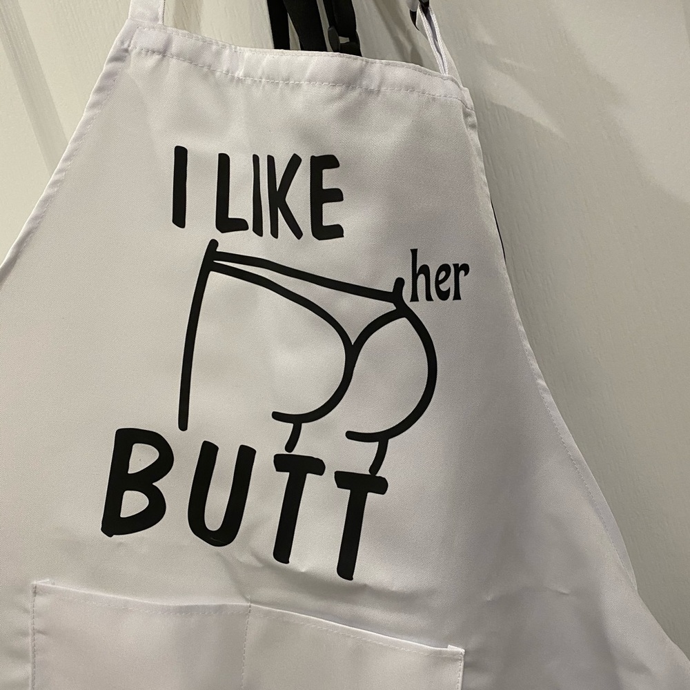 Custom Aprons - Picture 2 of 4